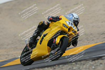 media/Jan-14-2023-SoCal Trackdays (Sat) [[497694156f]]/Turn 12 (120pm)/